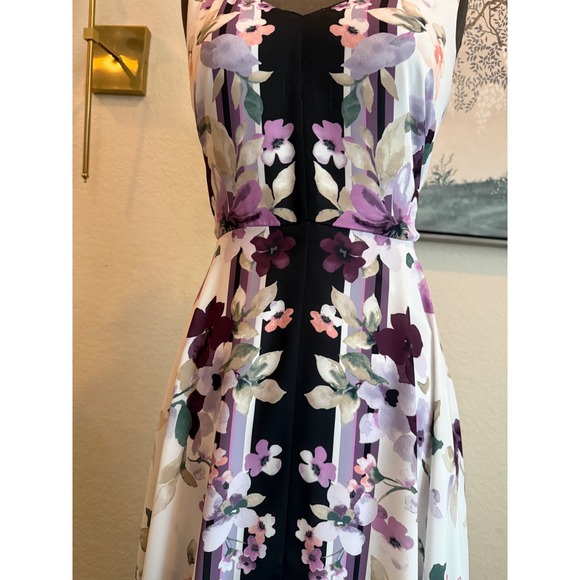 White House Black Market Floral Handkerchief Hem Midi Dress Purple White Size 4 - Picture 3 of 5